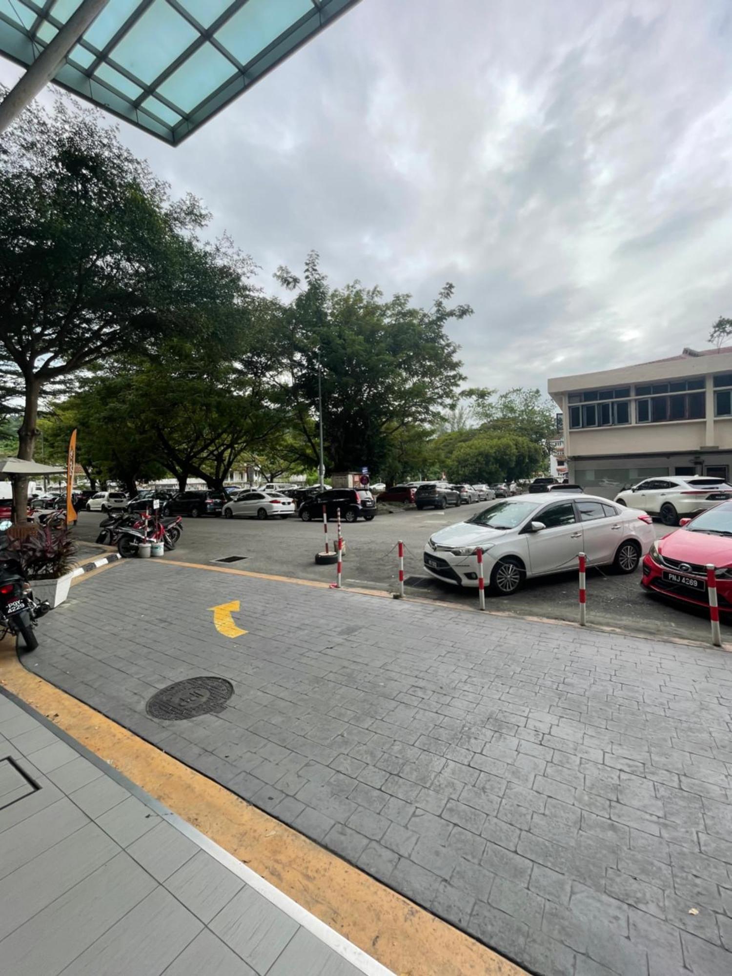 6 Pax 1 Bedroom Near Usm Spice Arena Pantai Specialist Airport Bayan Lepas Exterior foto